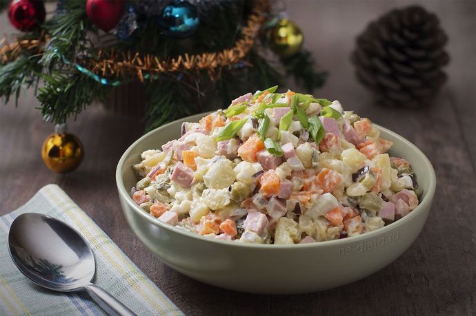 Rus Salatası Nasıl Yapılır? Püf Noktaları ve Sunum Önerileri