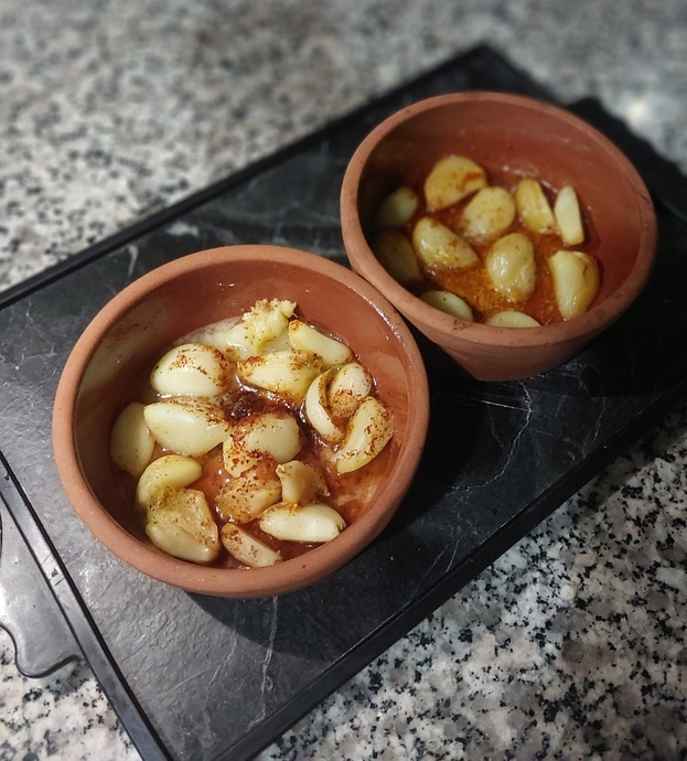 Et Yemeklerinin Yanına Yakışacak Pratik ve Kısa Sürede Hazırlanabilen Meze Tarifleri
