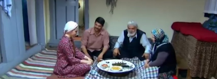 1 Türkü 1 Hikâye Zeytinyağlı Yiyemem Aman