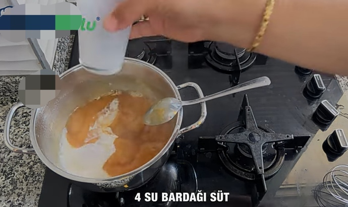 Lezzetli ve Kolay çikolatalı Karamelli Puding Tarifi