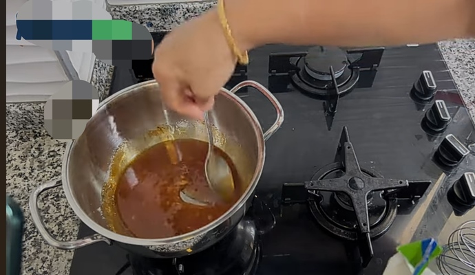 Lezzetli ve Kolay çikolatalı Karamelli Puding Tarifi
