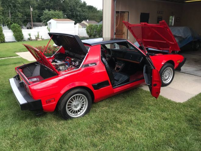 İsmiyle de Tasarımıyla da Orijinal Bir Araba: Fiat X1/9