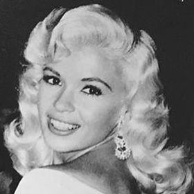 Marilyn Monroeyu Taklit Eden Kadın: Jayne Mansfield!