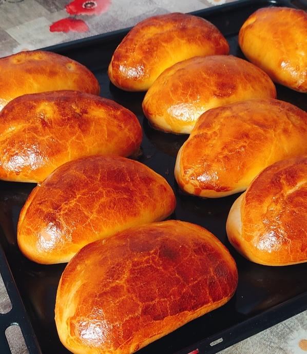 Sahur İçin Yapabileceğiniz Kaşarlı Poğaça Tarifi!