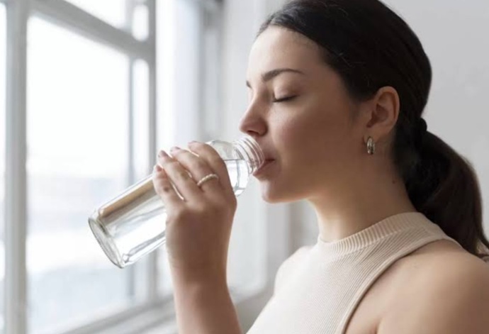 Sağlıklı ve Parlak Görünümlü Bir Cilt İçin Neler Yapabiliriz?
