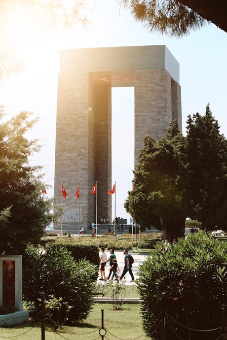 Şehitlik Abidesi / ÇANAKKALE