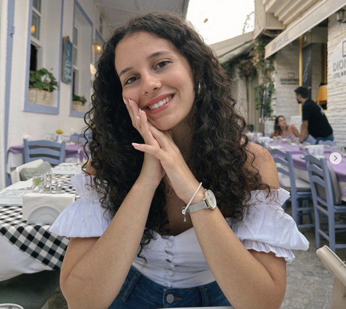 Diyetisyen Seray Bayraktaroğulları