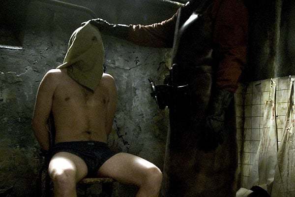 Akılalmaz İşkencelerin Merkezi: Otel Film Serisini İzliyoruz!