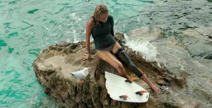 Denizde Hayatta Kalma Mücadelesi: The Shallows Filmini İzliyoruz!