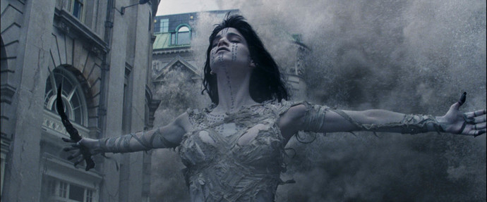Prenses Ahmanetin İntikamı: Mumya Filmini İzliyoruz!