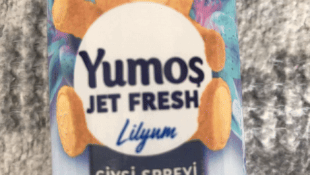 Yumoş Jet Fresh giysi spreyi lilyum