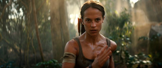 Tehlikeli Tuzaklarla Dolu Bir Macera: Tomb Raider Filmini İzliyoruz!