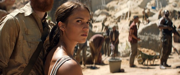 Tehlikeli Tuzaklarla Dolu Bir Macera: Tomb Raider Filmini İzliyoruz!
