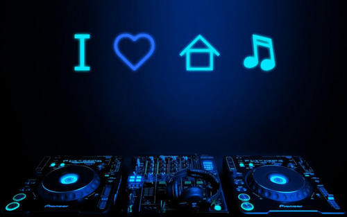 Top 10 Electro/House Music par&ccedil;aları. Spinnin' Records'cular buyrunuz ayakta kalmayın!