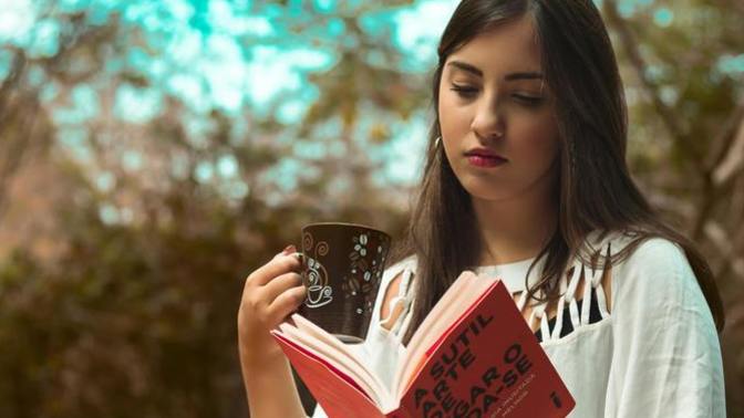 Eleştirilerle Baş Etmede Size Destek Olacak 5 Kitap Önerisi!