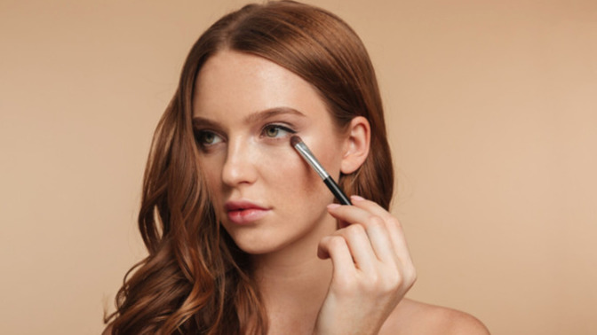 Kusursuz Göz Makyajı için Eyeliner Çeşitleri