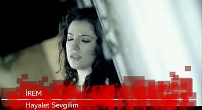 Depresyondayken Dinlenebilecek 10 Enfes Şarkı