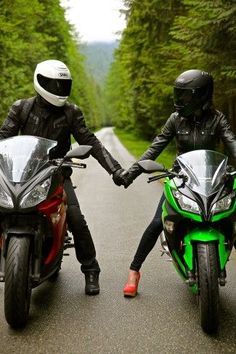 Motorsiklet Sürerken Güvenliğiniz Her Zaman Öncelikli Olmalıdır!