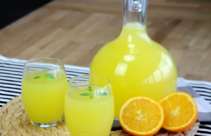 İçinizi Serinletecek Buz Gibi Limonata Tarifi Veriyorum!
