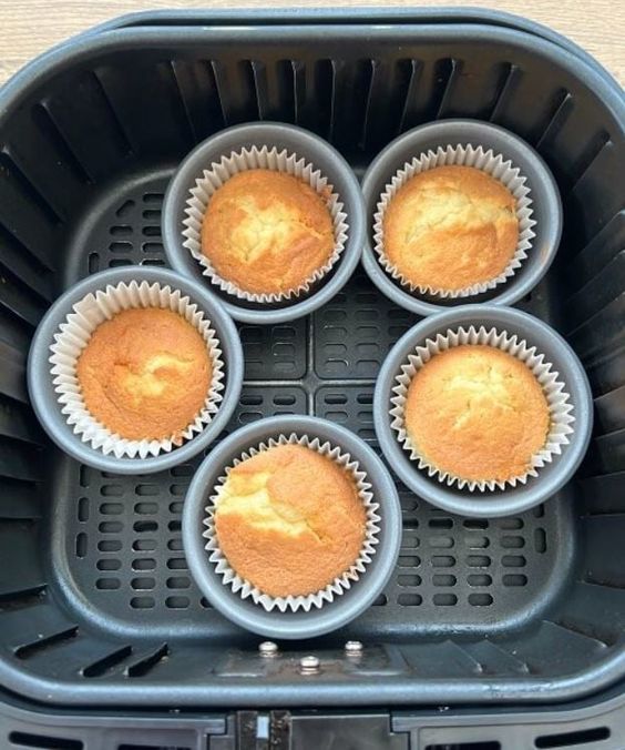 Tatlı Yiyelim Tatlı Konuşalım: Airfryer Tariflerimi Paylaşıyorum!