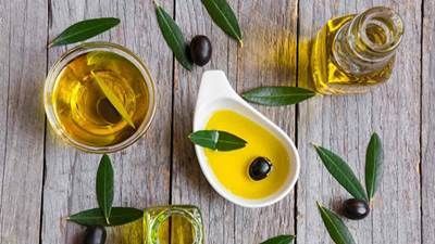 Çevre Dostu Temizlik: Evde Kullanabileceğiniz 5 Doğal Ürün 🌱🏠
