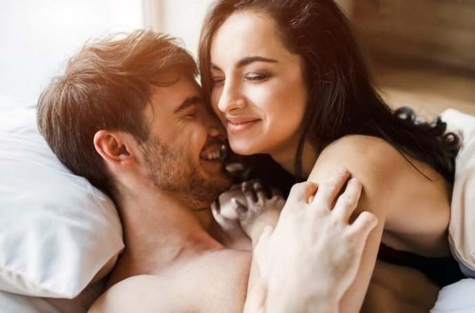 Partnerinizle Cinsel İletişimi Güçlendirmek İçin 5 İpucu!