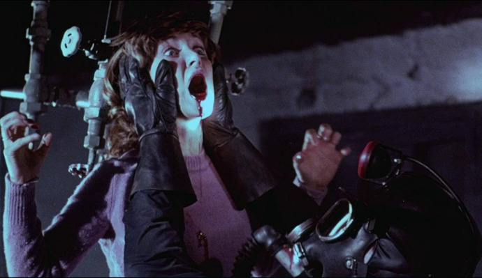 Aşk ve Ölüm: My Bloody Valentine Filmini İzliyoruz!