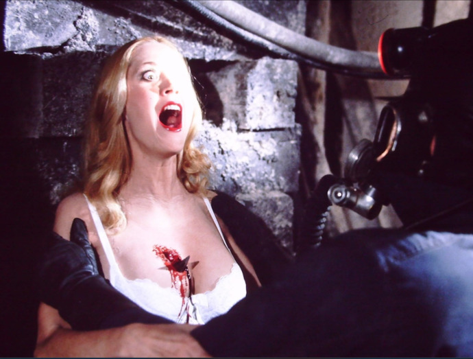 Aşk ve Ölüm: My Bloody Valentine Filmini İzliyoruz!