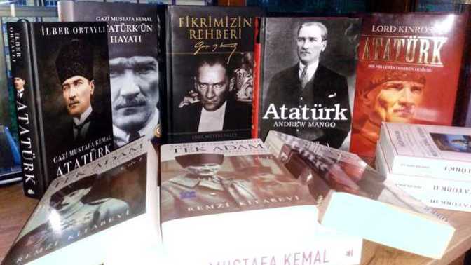Tavsiye Ettiğim Beş Mustafa Kemal Atatürk Biyografisi