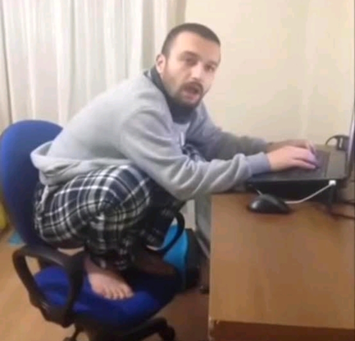 KızlarSoruyor Üyeleri Ve KızlarSoruyorda Bulunma Nedenleri!