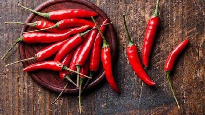 Acı Biberin 4 Önemli Faydası 🌶️