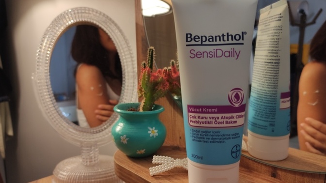 Kuru ve Atopik Ciltlere Veda Edelim: Bepanthol Sensidaily ile Cildimi Sonbahara Hazırlıyorum! 🍂