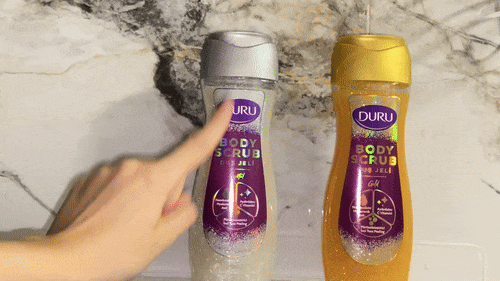 Güzelliğimin Merkezi İle Tanışın! Karşınızda İnci Tozu Peeling Tanecikleri ile Cildimi Işıl Işıl Yapan Duş Jeli!