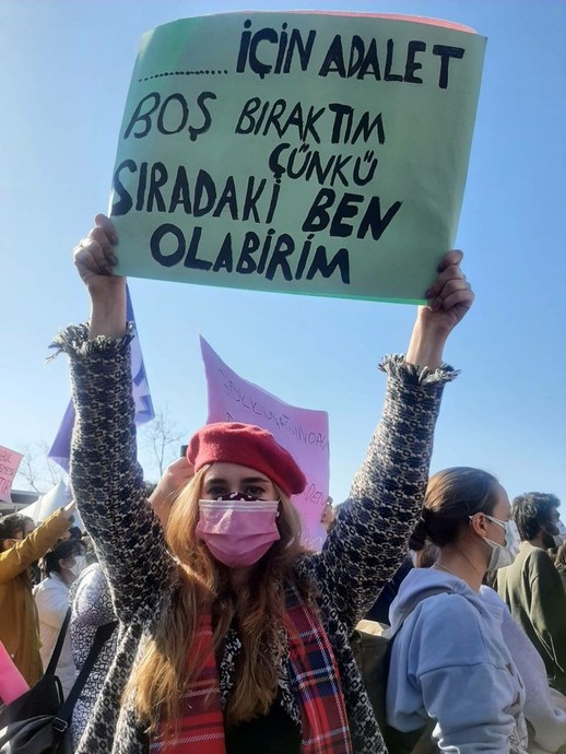 Günümüz Kadınlarında Güvensizlik Sorunları Ve Nedenleri