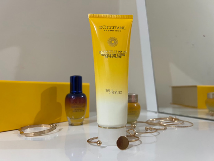 L’Occitane Immortelle Divine Cleansing Cream