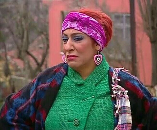Cennet Mahallesi Pembe Ve Modaya Yön Veren Yüzü!
