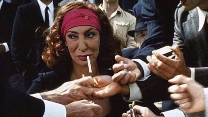 Cennet Mahallesi Pembe Ve Modaya Yön Veren Yüzü!