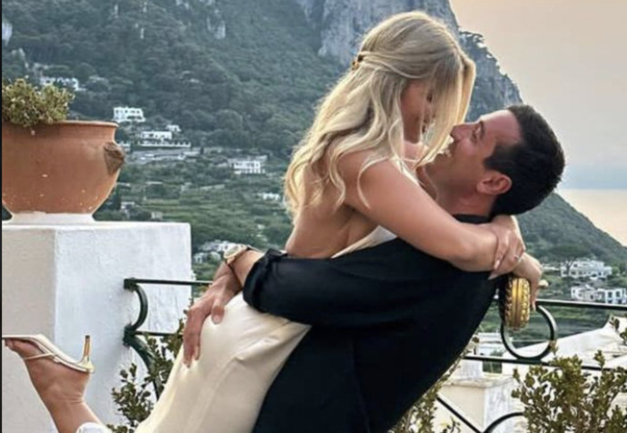 Ön Sevişme Sanatı: İlişkiyi Ateşlendiren Küçük Dokunuşlar 🔥💑