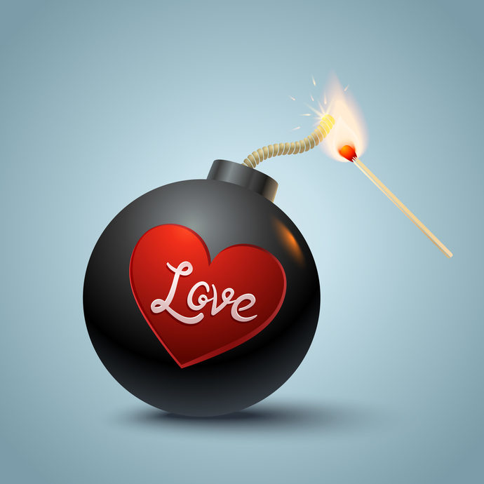 Love Bombing Nedir?