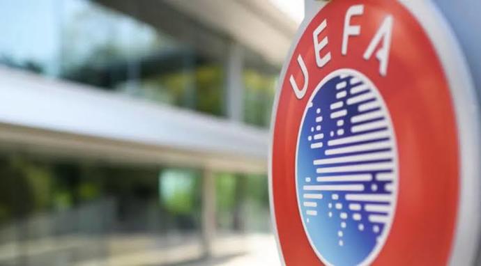 Tribün 3. Bölüm: Derbide Yabancı Hakem, Hollanda Takımları, Son 16 Turu Eşleşmeleri...