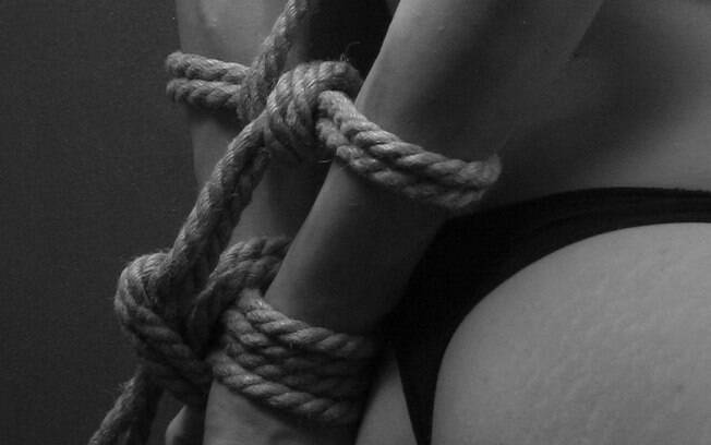 Yeni Başlayanlar için BDSM Nedir?