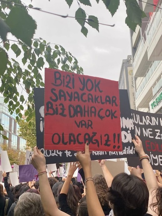 “8 Mart : Kutlama Değil, Mücadele Günü!”