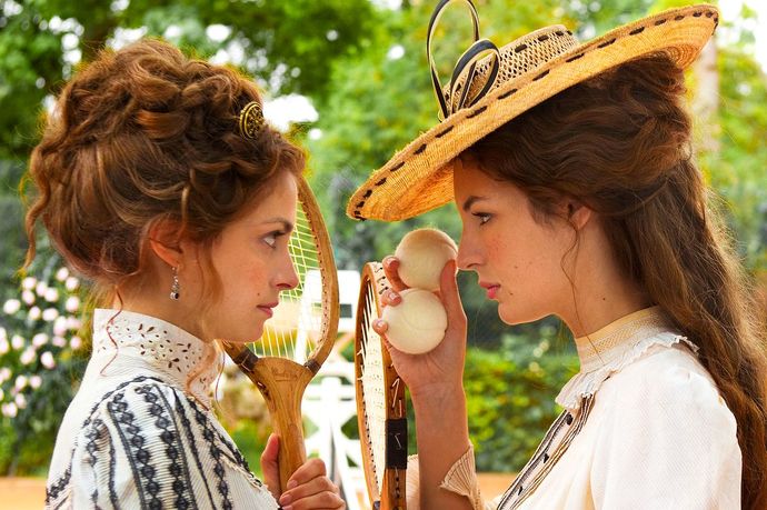 Ramazan Sofrasına Sinema Eşlikçi: Sahurdan İftar Vaktine Kadar Keyifle İzlenecek Filmler ve Mini Diziler 📽️✨
