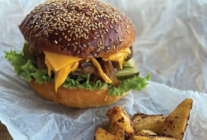 Evde Yapabileceğiniz Lezzetli Fast Food Tarifleri