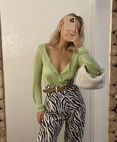 Birbirinden Şık Zebra Desenli Kıyafetler!