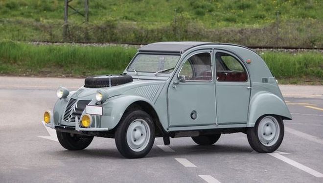 Dünyanın Çift Motorlu İlk Otomobili: Citroen 2CV Sahara