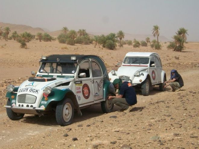 Dünyanın Çift Motorlu İlk Otomobili: Citroen 2CV Sahara