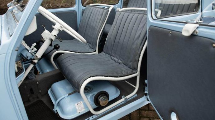 Dünyanın Çift Motorlu İlk Otomobili: Citroen 2CV Sahara