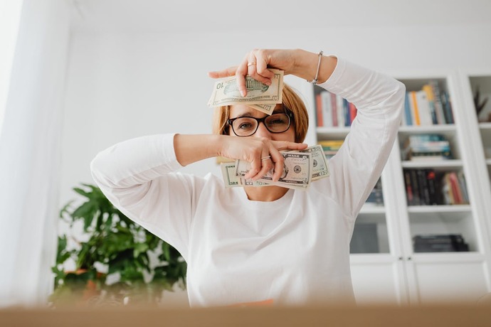 Genç Yaşta Bütçe Yönetimi: Paran Senden Akıllı Olmasın 😅💸