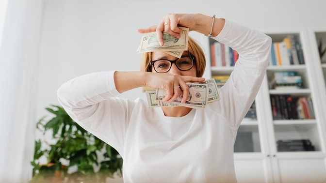 Genç Yaşta Bütçe Yönetimi: Paran Senden Akıllı Olmasın 😅💸